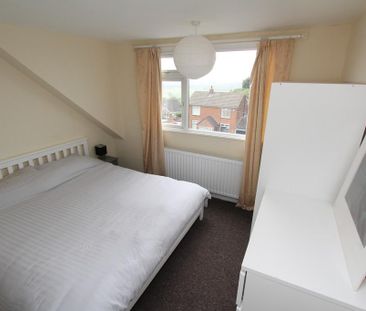 4 bedroom detached house to rent - Photo 5