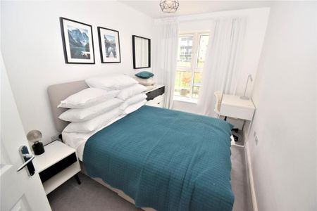 2 bedroom apartment to rent - Photo 5