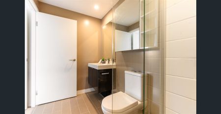 Modern stylish 2 bedrooms 2bathrooms apartment situated in Dutton Park - Photo 5