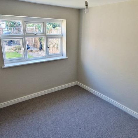 4 bedroom terraced house to rent - Photo 1