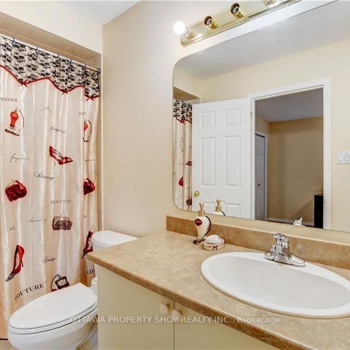 For Lease - 41 PALMADEO Drive, Barrhaven, Ontario - Photo 1