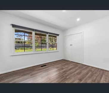 164 Bayswater Road, Croydon South, Vic 3136 - Photo 3