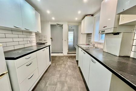 Clifton Road, Worthing - Photo 5