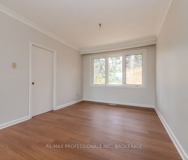 For Lease - 22 Fabian Place, Toronto, Ontario - Photo 3