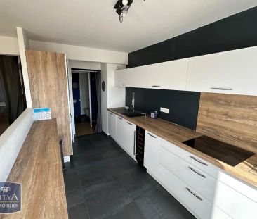 Appartement à louer 3 pièces 77.8m² - Photo 2