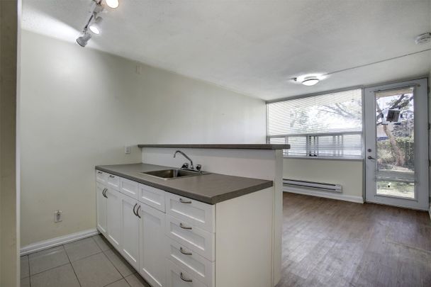 Valleyview Apartments - Photo 1