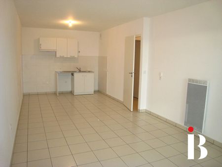 Location Appartement 2 pièces 46m² ST HERBLAIN 44800 - Photo 2