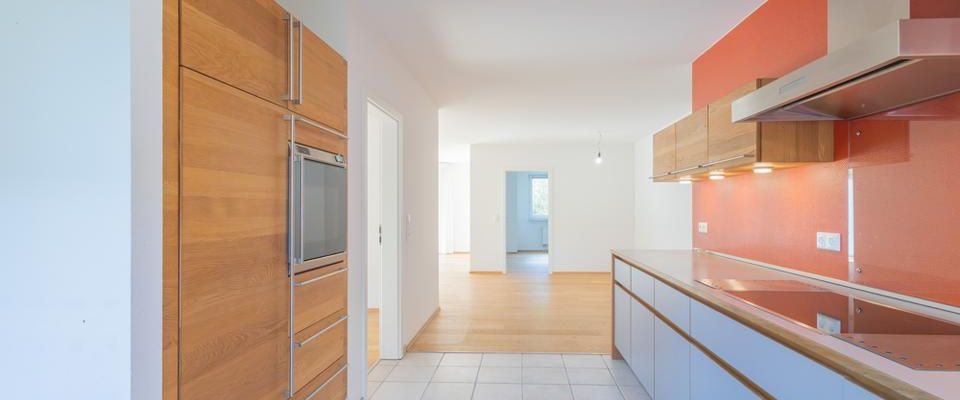 Großzügige 4-Zimmer-Erdgeschosswohnung mit Terrasse und TG-Stellplatz in ruhiger Lage von Rendsburg - Foto 1