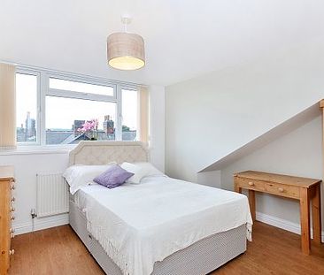 4 bedroom terraced house to rent - Photo 5