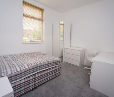 1 bedroom private hall to rent - Photo 3