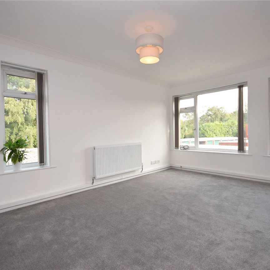 35, Blackmoor Court, Alwoodley, Leeds, LS17 7RS - Photo 1