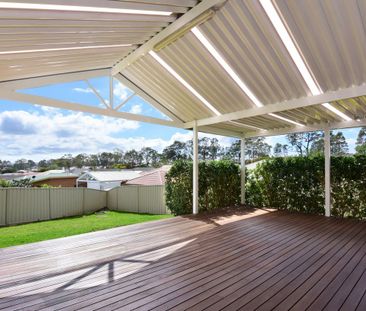 Spacious Family Living on Myall - Photo 4