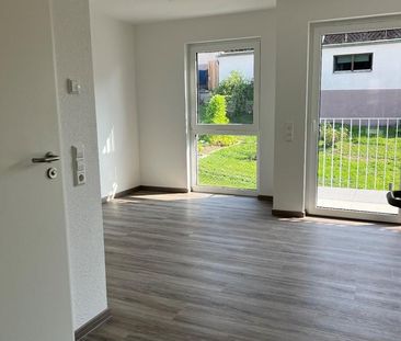 Lichtdurchflutetes Seniorenappartement mit Tagespflegeeinrichtung i... - Photo 2