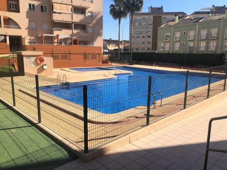 3 room luxury Apartment for rent in Gandia, Valencia - Photo 5