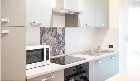 Via Volturno, Brugherio, Lombardy 20861 - Photo 2