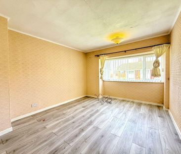 3 bed terraced house to rent in SR8 - Photo 2