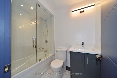 230 Boon Avenue ##5 - Photo 3