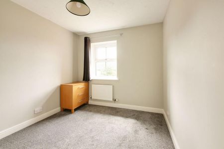 3 bedroom detached house to rent - Photo 4