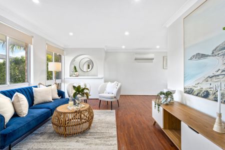 RENOVATED AND READY TO MOVE IN Three Bedroom Residence Close to All Amenities! - Photo 4