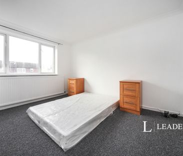 6 bedroom house to rent Elm Park Close, Houghton Regis, Dunstable, LU5 - Photo 5