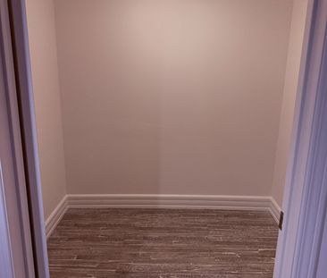 For Lease - 97 Rita Avenue, Meadowlands - Crestview and Area, Ontario - Photo 6