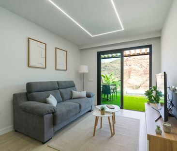 1 room luxury Flat for rent in Mogán, Spain - Photo 1