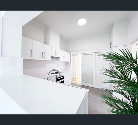 30 Irene Avenue, Fulham Gardens, SA 5024 - Photo 2