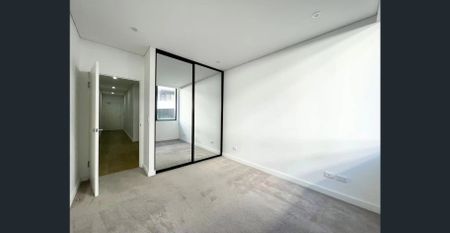 Prime Location Quiet 2 Bedroom For Rent - Photo 5