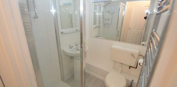 Studio to rent - Photo 2