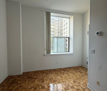 For Lease - 1407 Dupont Street Unit# 307, Toronto, Ontario - Photo 4