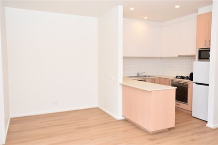 1803/250 Elizabeth Street - Photo 3