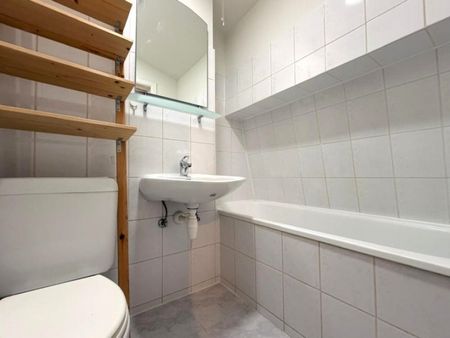 Châtelain - Penthouse de +/- 50 m² + terrasse - Ixelles - Photo 4