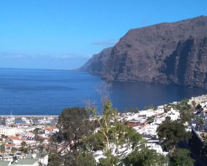 Magnificent apartment in ACANTILADOS LOS GIGANTES! - Photo 1