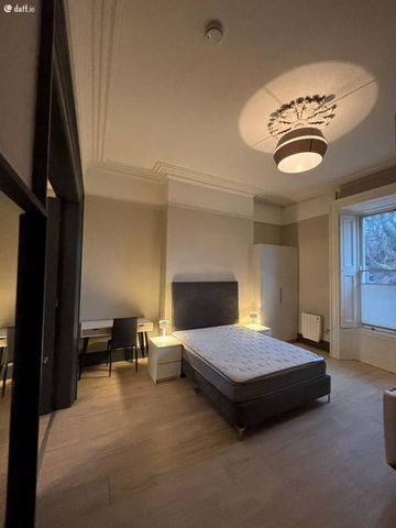 North Circular Road, Stoneybatter, Dublin 7 - Photo 2