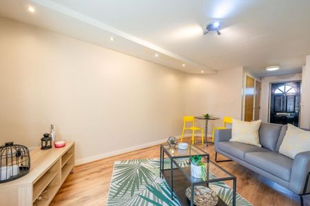 1 bedroom house to rent - Photo 2