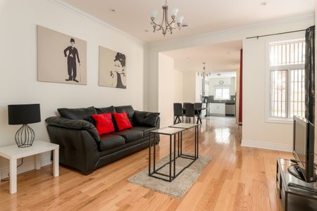 Unit -: Entire unit - Photo 4