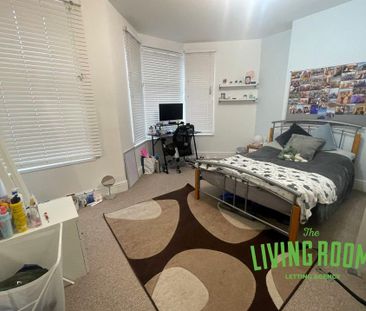 5 bedroom house to rent - Photo 1