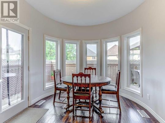 For Lease - 30 Lacona Crescent Unit# Main & 2nd, Richmond Hill, Ontario - Photo 1