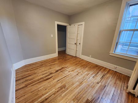 4 - 225 St. Patrick Street - Photo 5