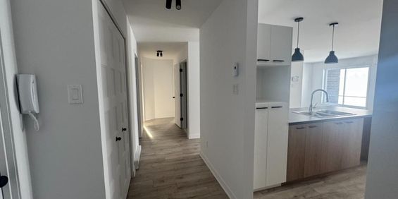 5 1/2 neufs à louer - Des maintenant ou mars. - Photo 3