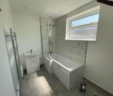 Trinity Street, SA4 - Photo 4