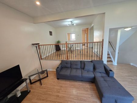 For Lease - 39 John Cabot Way, Toronto, Ontario - Photo 3