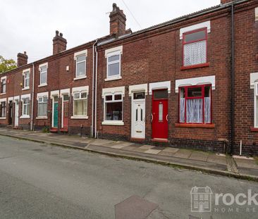 2 bed Terraced House to rent in Wileman Street, Fenton, ST4 - Photo 3