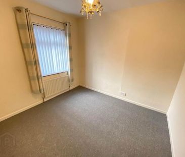 32 Strandburn Park, Belfast, BT4 1ND - Photo 3