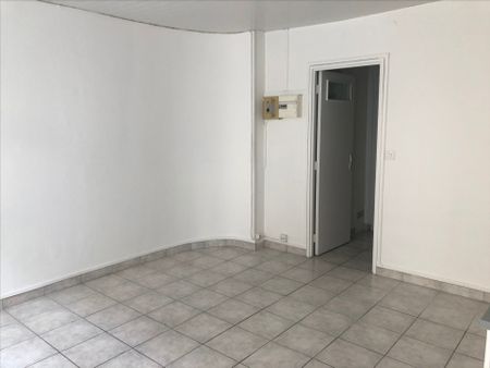 Location Appartement 1 pièce 20m² - Photo 5