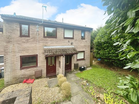 Spring Grove, Greenmeadow, Cwmbran - Photo 1