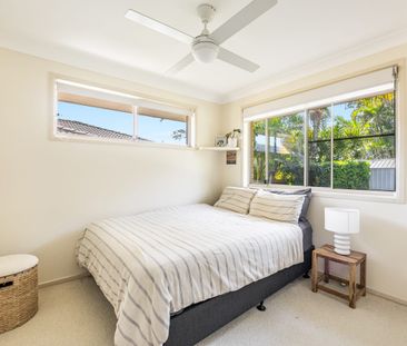 Relaxed Beachside Living in a Peaceful Cul-de-Sac - Photo 4