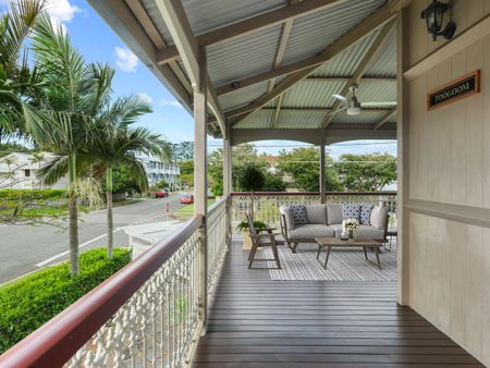 36 OXFORD ST - Photo 2