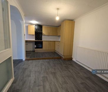 3 bedroom terraced house to rent - Photo 6