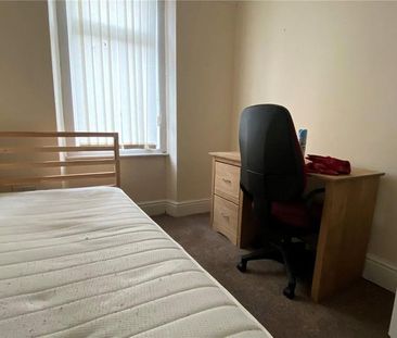 5 bedroom end of terrace house to rent - Photo 5